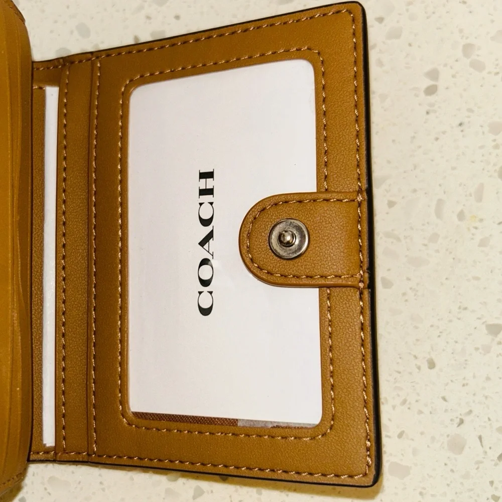 🌼 Coach Buttercup Floral Snap Pastel Wallet NWT